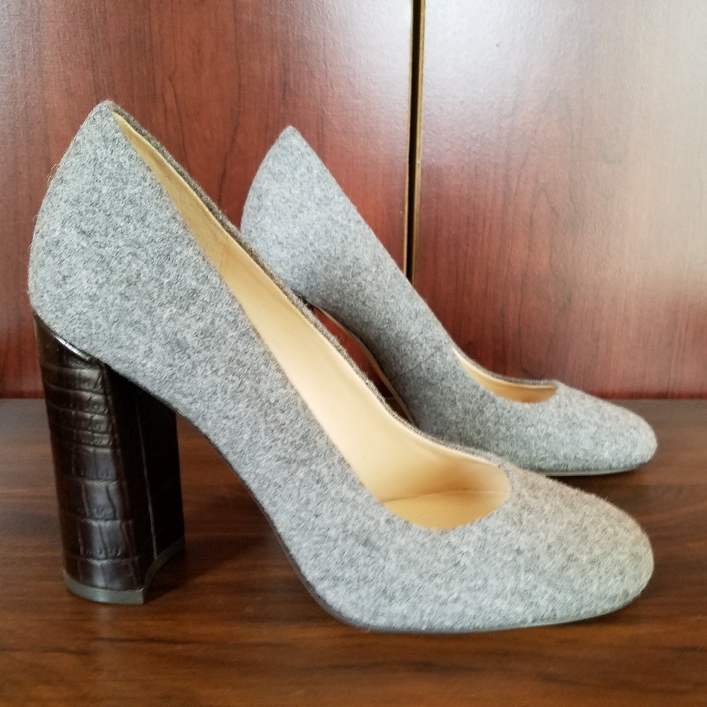 NWOT Nine West Denton Light Grey Wool Chunky Heel